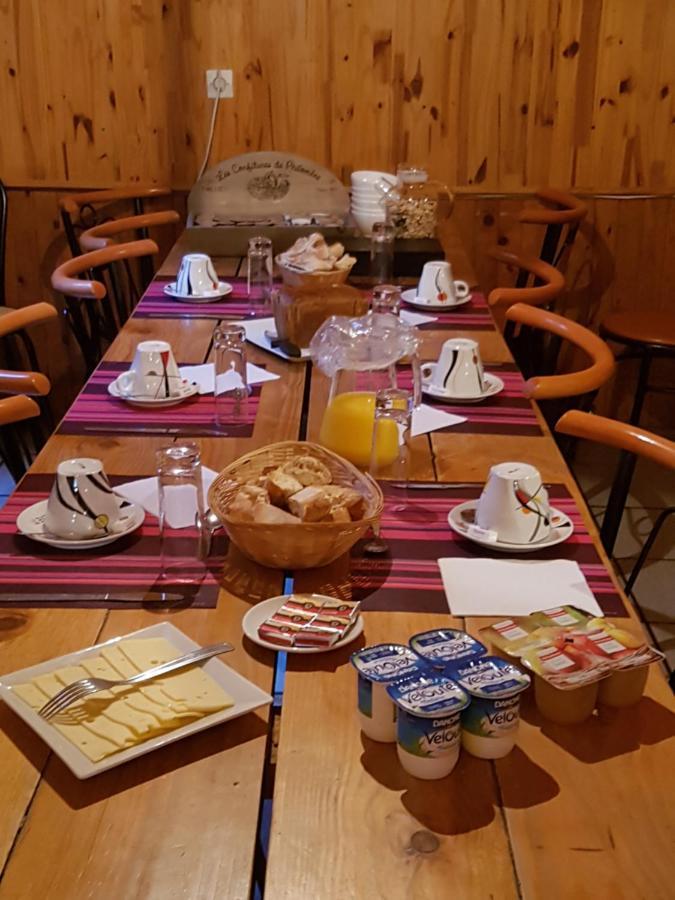 לארונס Auberge La Caverne מראה חיצוני תמונה
